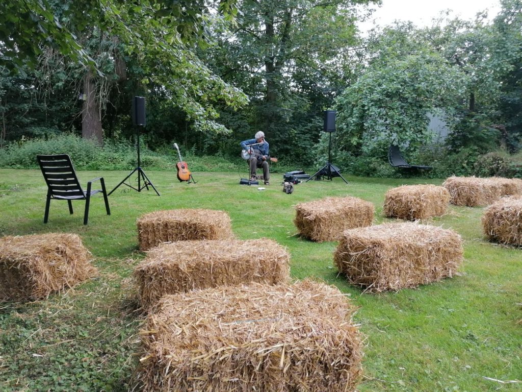 Corona-Konzert im Garten